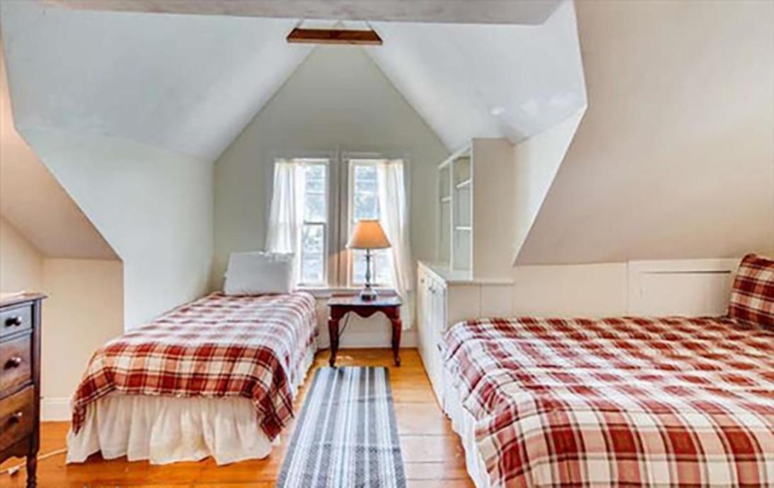 West Tisbury Inn Экстерьер фото
