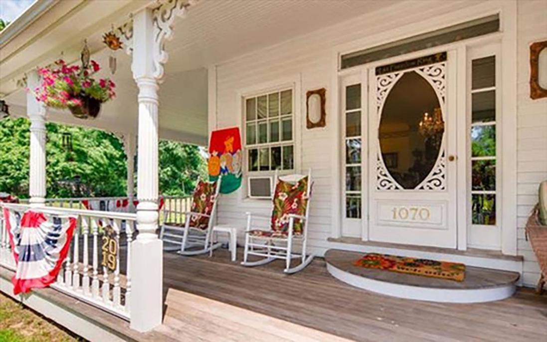 West Tisbury Inn Экстерьер фото