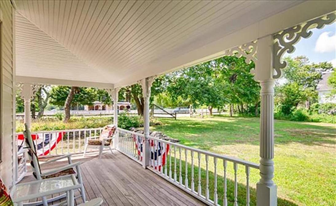 West Tisbury Inn Экстерьер фото