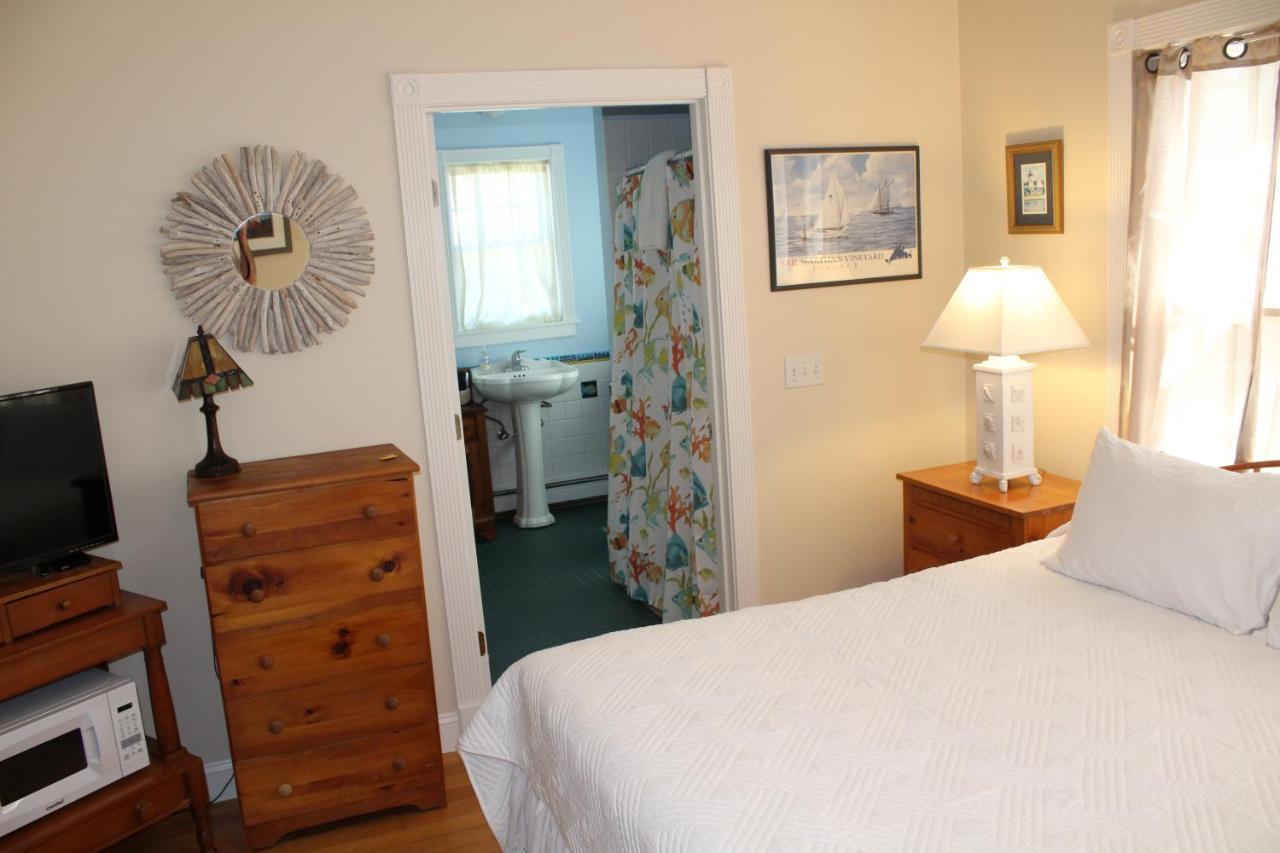 West Tisbury Inn Экстерьер фото